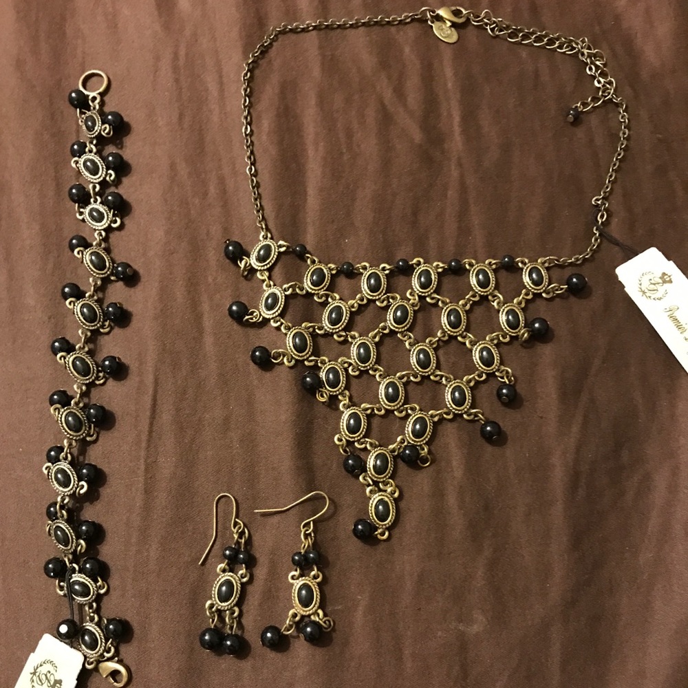 Beaded set